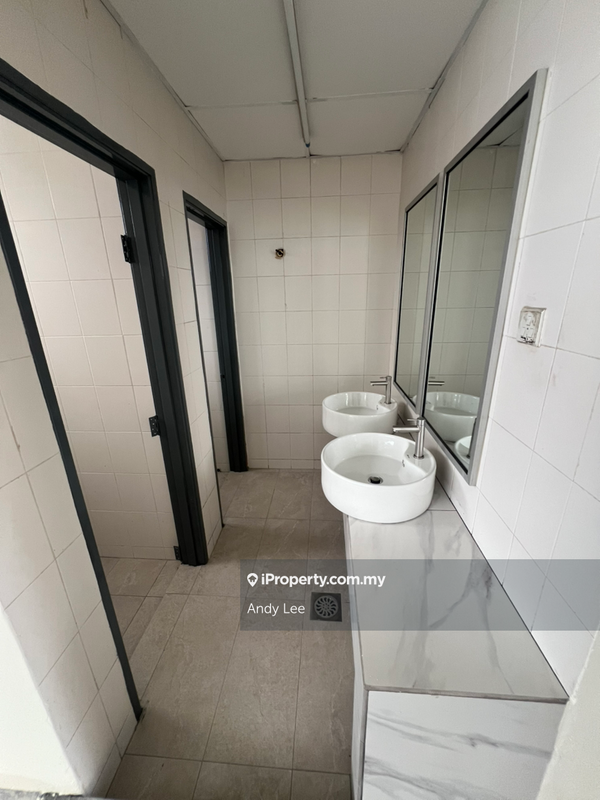 Shop for Rent in Bandar Bukit Raja, Klang by Andy Lee - iProperty.com.my