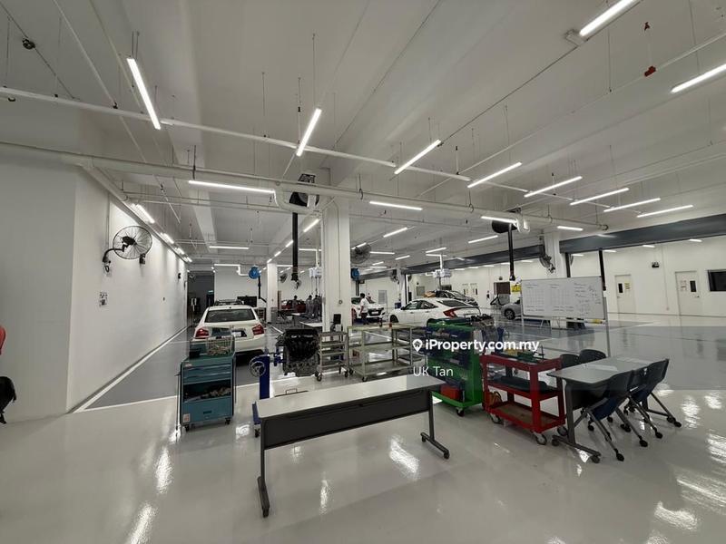 Warehouse for Rent in Temasya Glenmarie, Glenmarie by UK Tan - iProperty.com.my