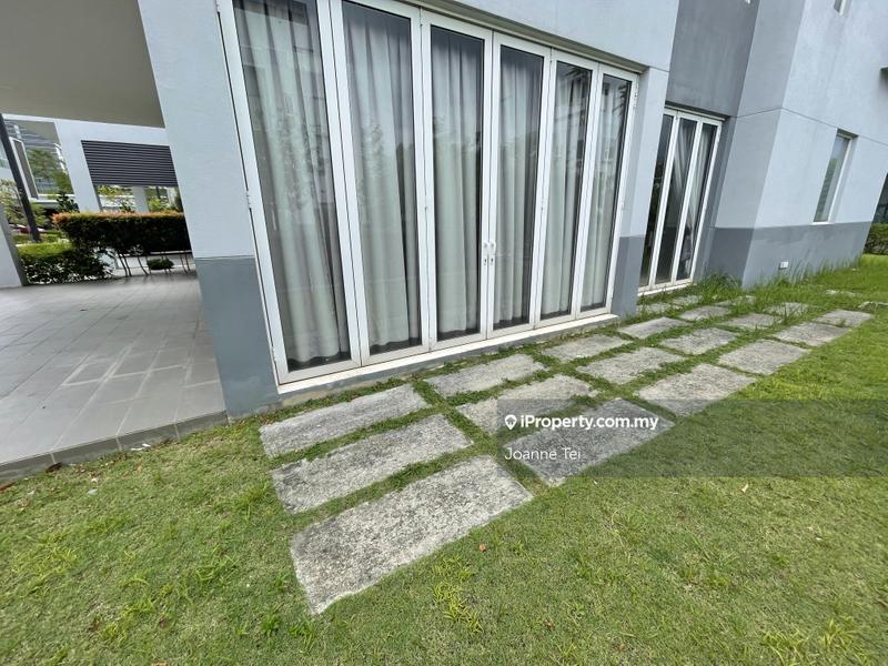 Bungalow House for Sale in Lakefront Villa, Cyberjaya by Joanne Tei - iProperty.com.my