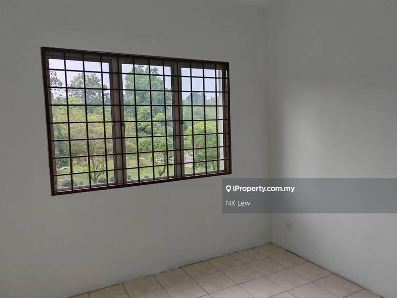 Pangsapuri untuk Disewa di Desaminium Rimba oleh NK Lew - iProperty.com.my
