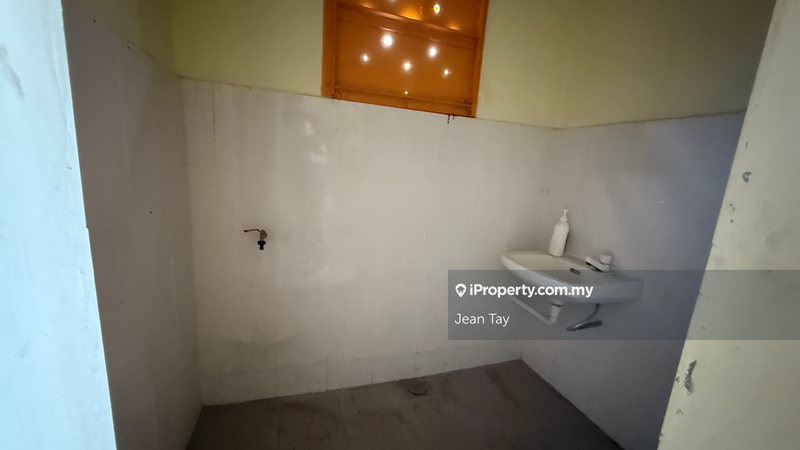 Semi-D Factory for Sale in Taman Malim Jaya, Bachang by Jean Tay - iProperty.com.my
