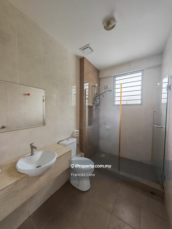 Rumah Berangkai 2 Tingkat untuk Dijual di Taman Universiti Indah, Seri Kembangan oleh Frances Liew - iProperty.com.my