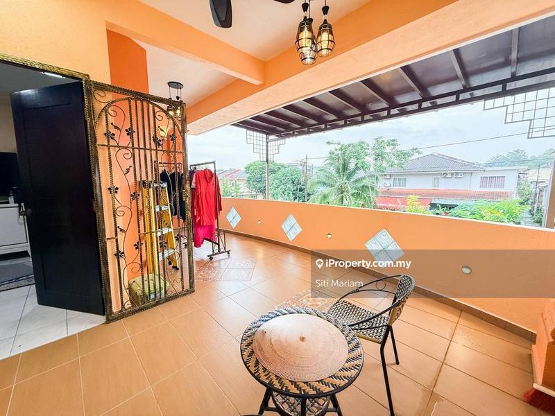Rumah Teres 2-Tingkat untuk Dijual di Taman Lestari Putra, Seri Kembangan oleh Siti Mariam - iProperty.com.my