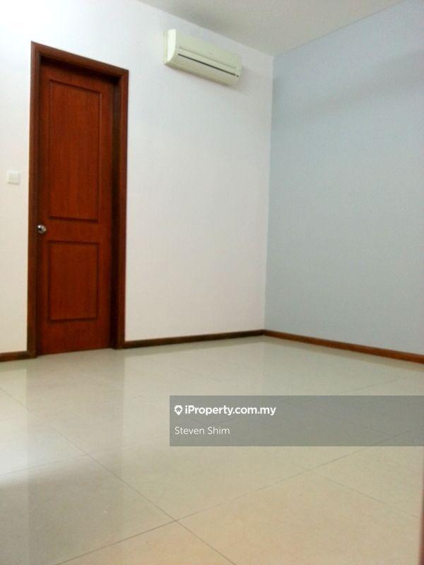 Rumah Berangkai 2 Tingkat untuk Dijual di Bukit Rahman Putra, Sungai Buloh oleh Steven Shim - iProperty.com.my