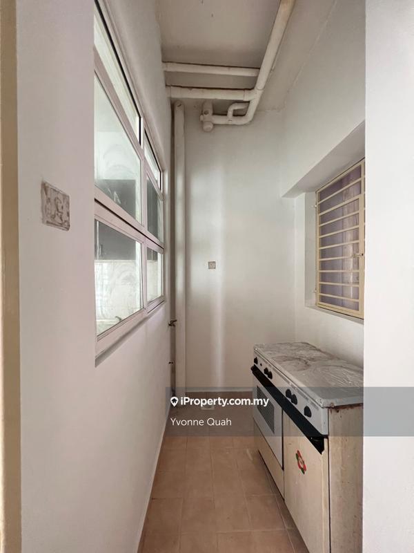 Kondominium untuk Dijual di Sterling oleh Yvonne Quah - iProperty.com.my