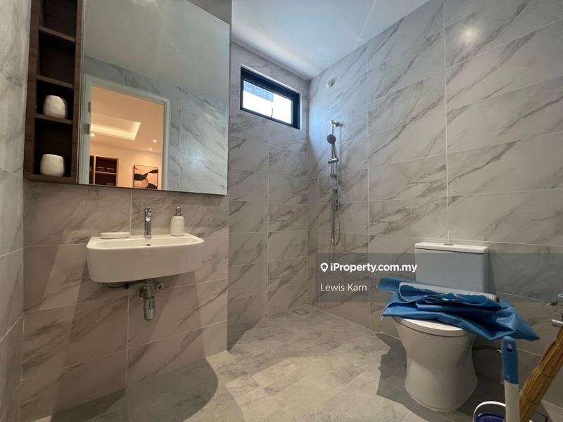 3-storey Terraced House for Sale in Batu Feringghi, Penang by Lewis Kam - iProperty.com.my