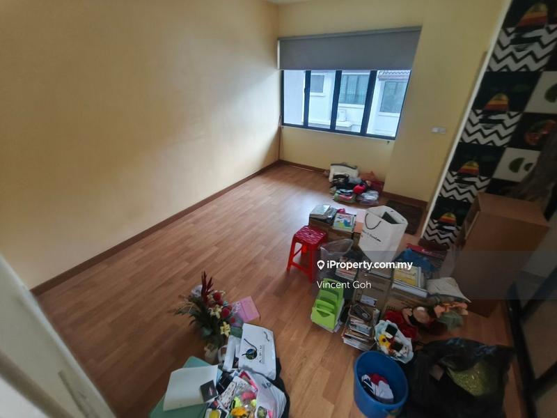 Rumah Berangkai 3 Tingkat untuk Dijual di Perdana Residence 2, Batu Caves oleh Vincent Goh - iProperty.com.my
