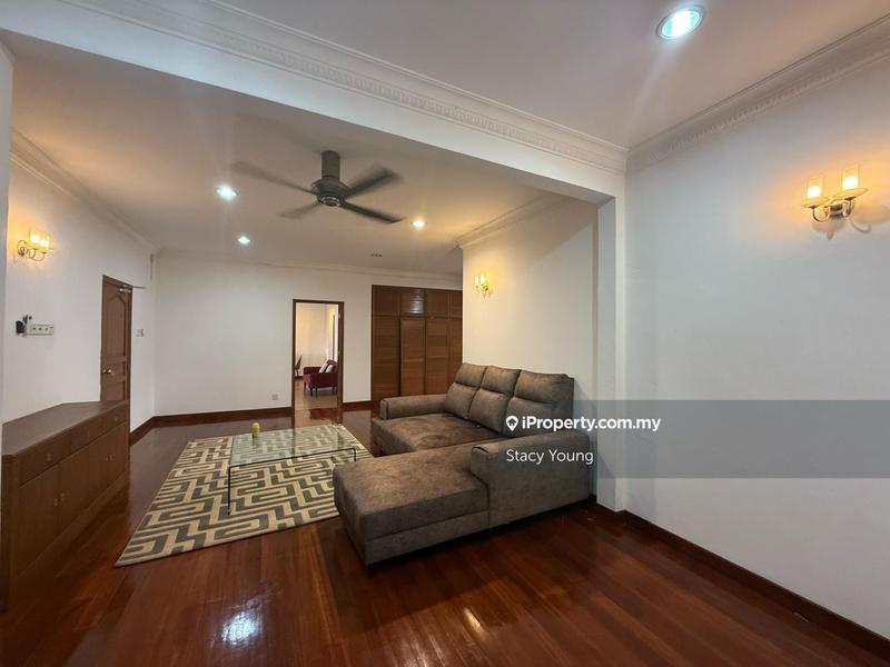 Banglo untuk Dijual di Country Heights, Kajang oleh Stacy Young - iProperty.com.my