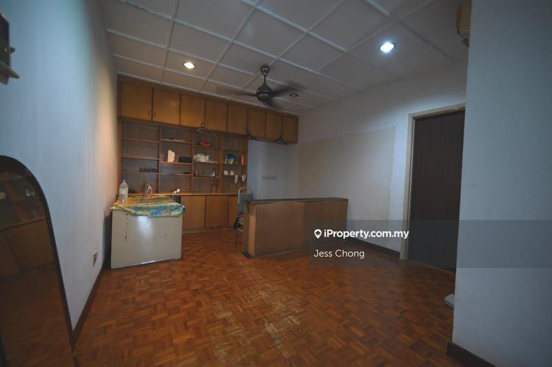 Semi-Detached House for Sale in Taman Tun Dr. Ismail, Kuala Lumpur by Jess Chong - iProperty.com.my