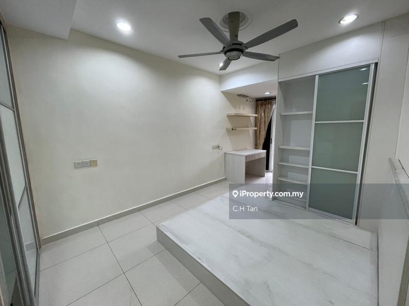Rumah Teres 3-Tingkat untuk Dijual di Taman Permai Villa, Ampang oleh C.H Tan - iProperty.com.my