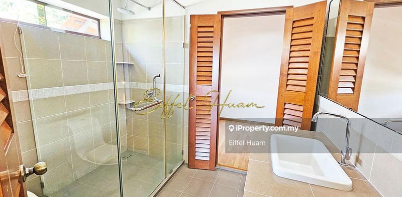 Bungalow House for Sale in Tanjung Bungah, Penang by Eiffel Huam - iProperty.com.my