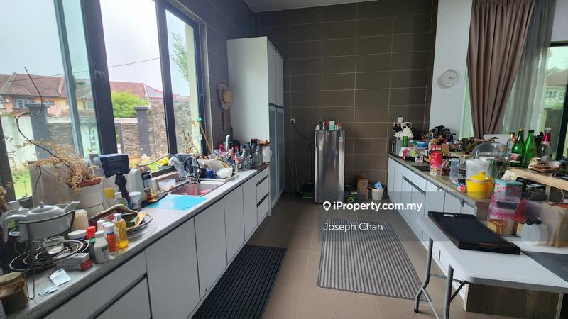 Bungalow House for Sale in Seksyen 7, Shah Alam by Joseph Chan - iProperty.com.my