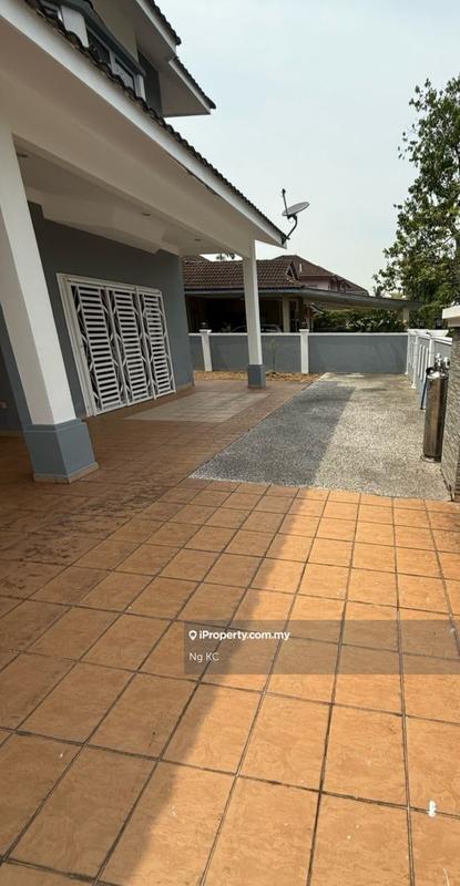Bungalow House for Rent in Bandar Springhill, Port Dickson by Ng KC - iProperty.com.my