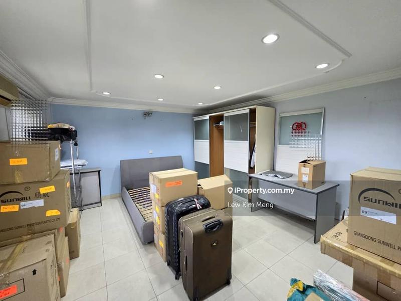 Rumah Berangkai 2 Tingkat untuk Dijual di 28z4m, Kepong oleh Lew Kim Meng - iProperty.com.my