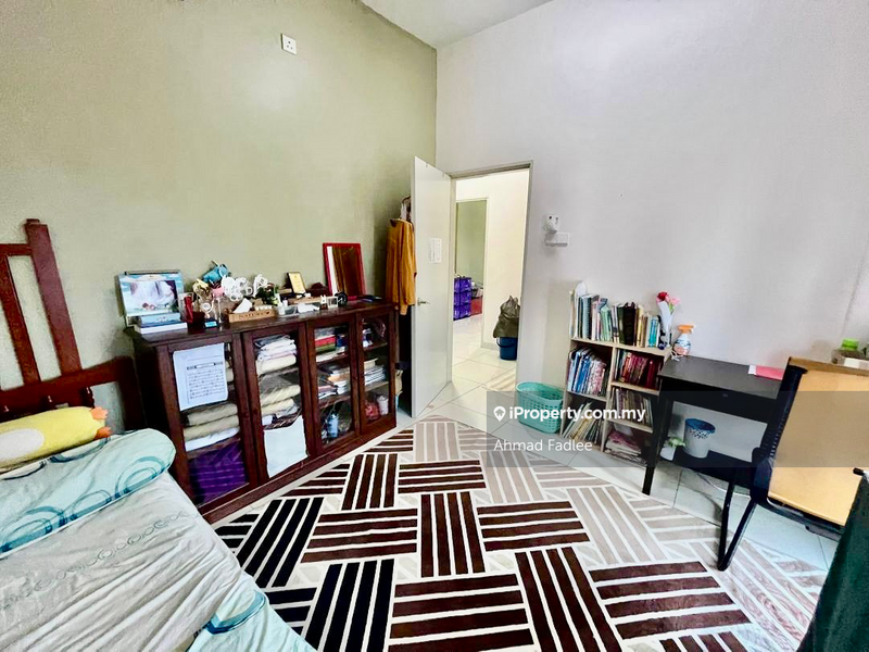 Condominium for Sale in Lake Vista Residence (Tasik Vista Residen) by Ahmad Fadlee - iProperty.com.my