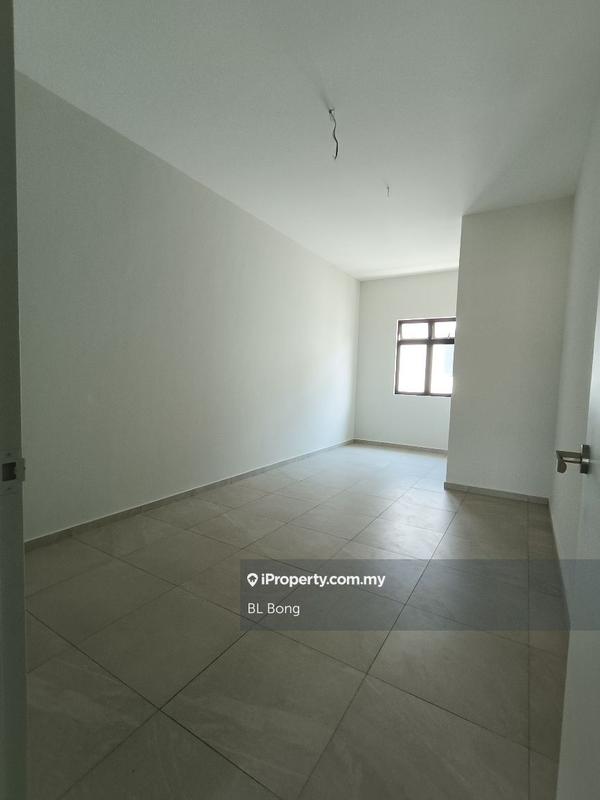 2-storey Terraced House for Sale in Taman Molek Residence, Ayer Molek by BL Bong - iProperty.com.my