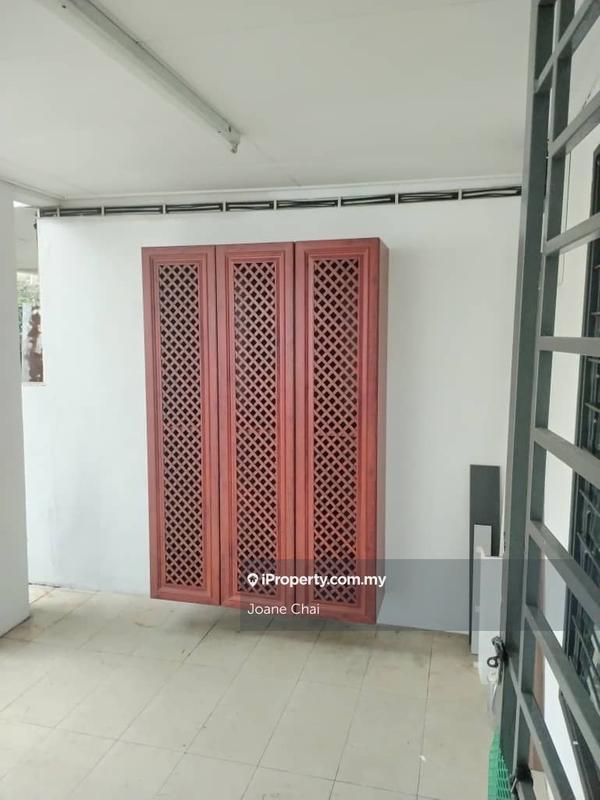 Rumah Berkembar untuk Dijual di Taman Puncak Jalil, Seri Kembangan oleh Joane Chai - iProperty.com.my