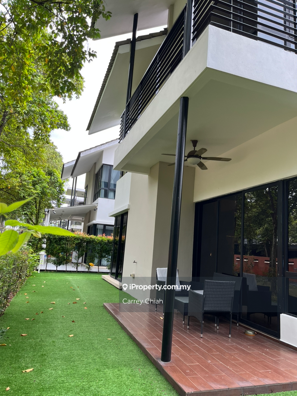 Semi-Detached House for Sale in Lake Edge, Puchong by Carrey Chiah - iProperty.com.my