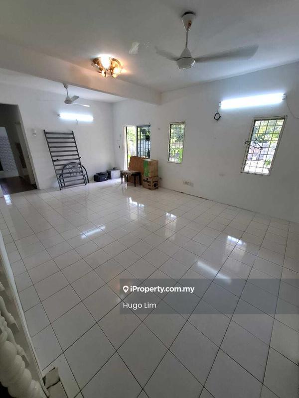 2-storey Terraced House for Sale in Taman Puncak Jalil, Seri Kembangan by Hugo Lim - Living Room - iProperty.com.my