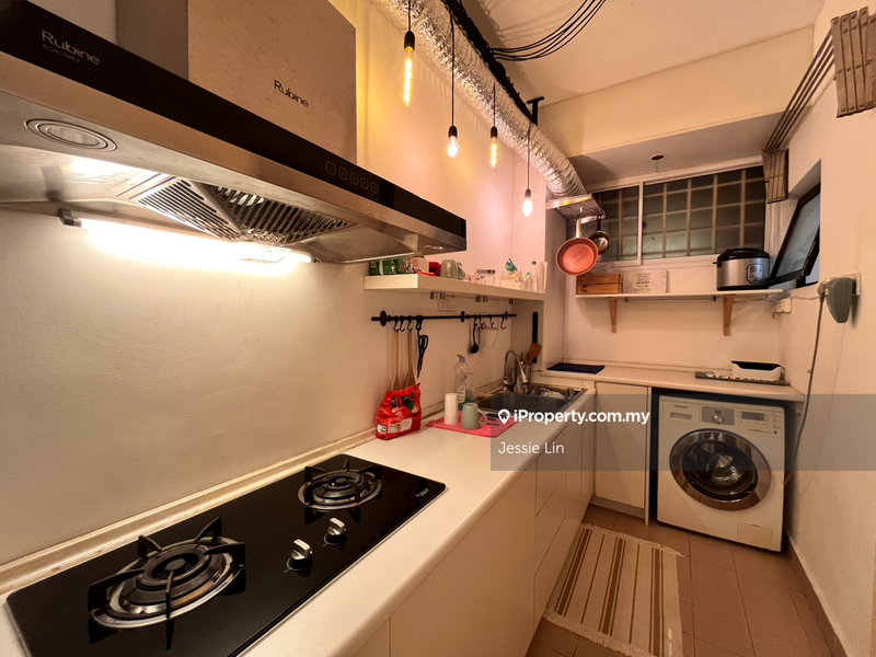 Condominium for Sale in Royal Domain Sri Putramas 2 by Jessie Lin - iProperty.com.my