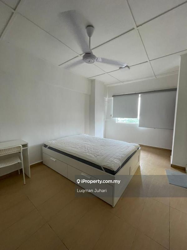 Pangsapuri untuk Dijual di Vista Angkasa oleh Luqman Juhari - iProperty.com.my