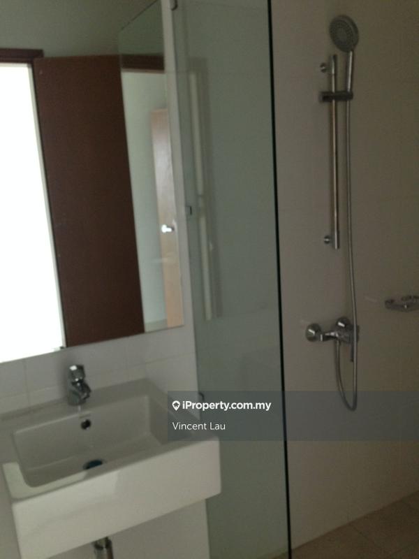 Kondominium untuk Dijual di Sri Putramas III / Royal Regent oleh Vincent Lau - iProperty.com.my