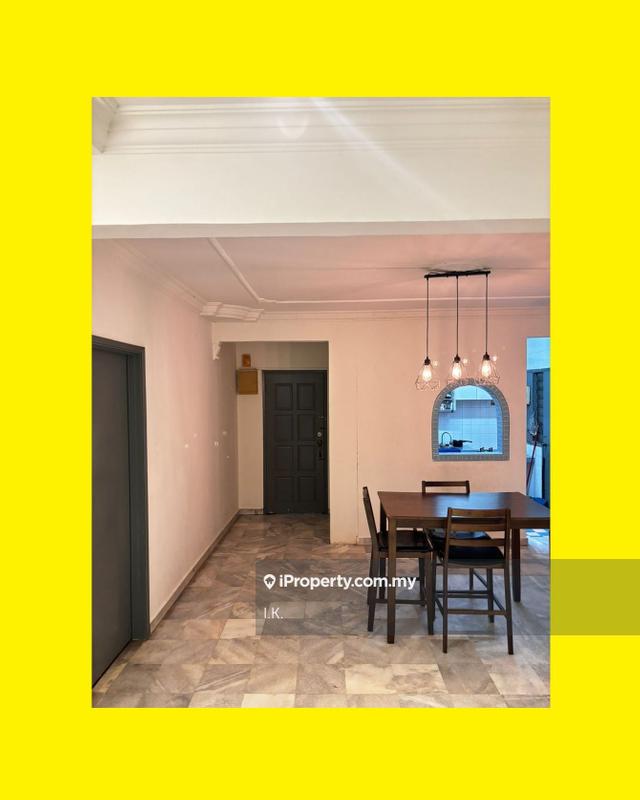 For Sale - Aman Puri Apartment