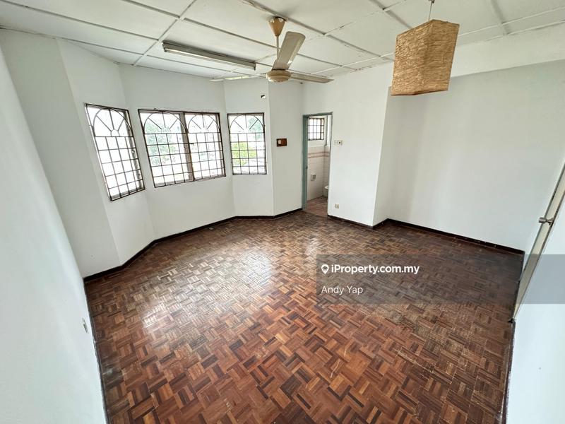 Terraced House for Sale in Bandar Country Homes, Rawang by Andy Yap - iProperty.com.my
