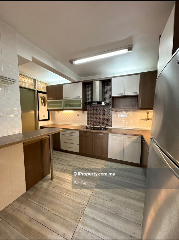 Condominium for Sale in Mont Kiara Pines by Pat Yap - iProperty.com.my