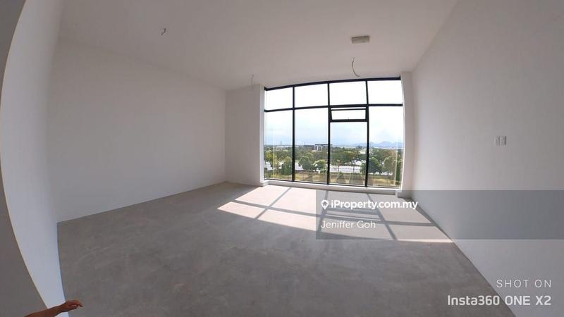 For Sale - 3 storey shop office with individual lift for sale