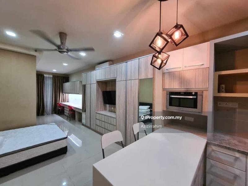 For Rent - Shaftsbury Residence