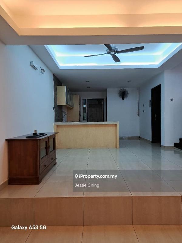 Rumah Berangkai 2 Tingkat untuk Disewa di Damansara Kim, Petaling Jaya oleh Jessie Ching - iProperty.com.my