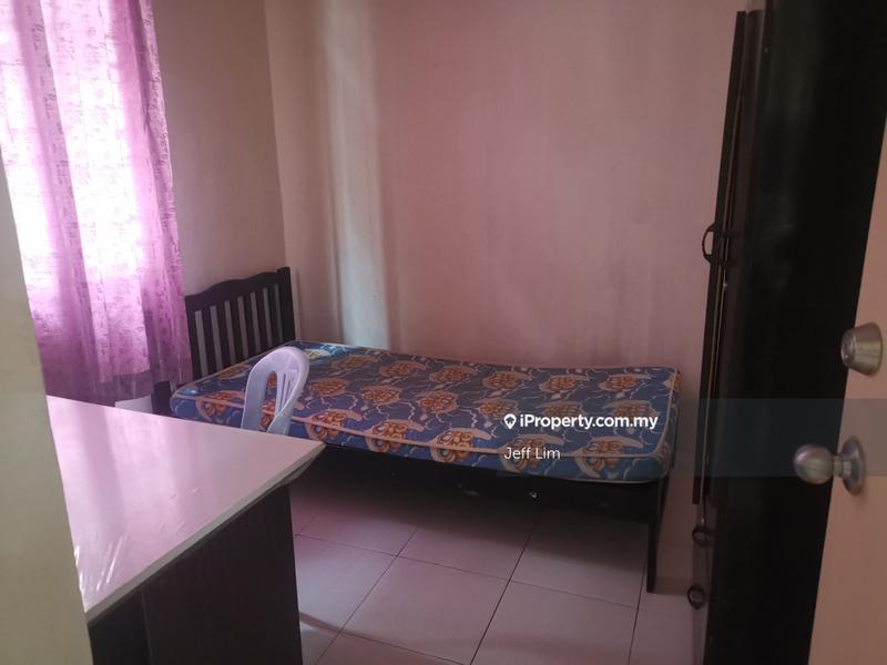 Rumah Berangkai 3 Tingkat untuk Dijual di Taman Kampar Barat, Kampar oleh Jeff Lim - iProperty.com.my