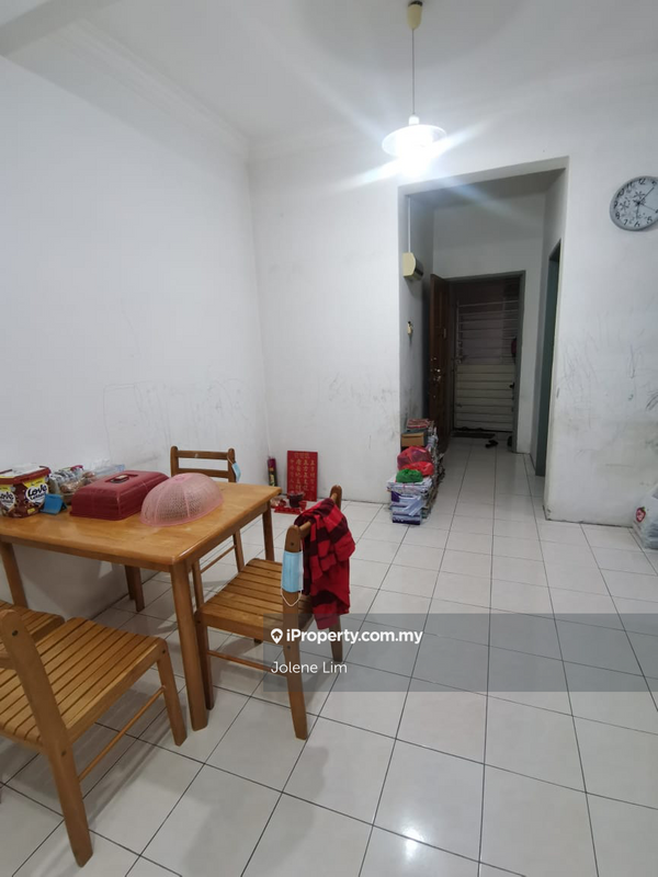 For Sale - Apartment Mahkota 1