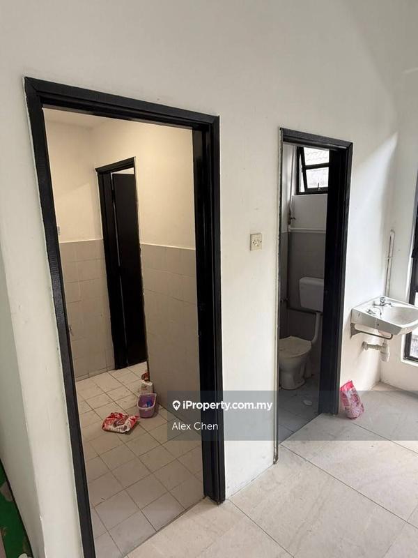 Kedai untuk Disewa di Sungai Long, Bandar Sungai Long oleh Alex Chen - iProperty.com.my