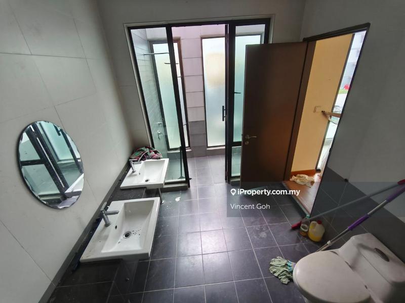 Rumah Teres 3-Tingkat untuk Dijual di Perdana Residence 2, Batu Caves oleh Vincent Goh - iProperty.com.my