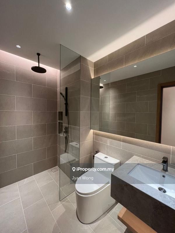 For Sale - Armani Hallson KLCC