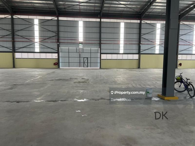 For Rent - 2.39 acres Pulau Indah , Westport Klang Brand New Warehouse with 3 storey office