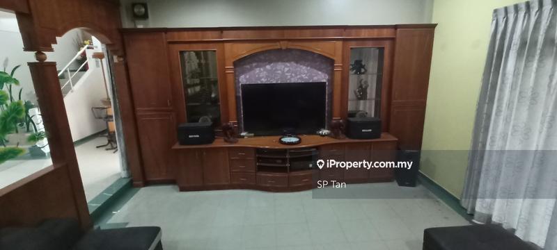 Bungalow House for Sale in Tangkak town, Tangkak by SP Tan - iProperty.com.my