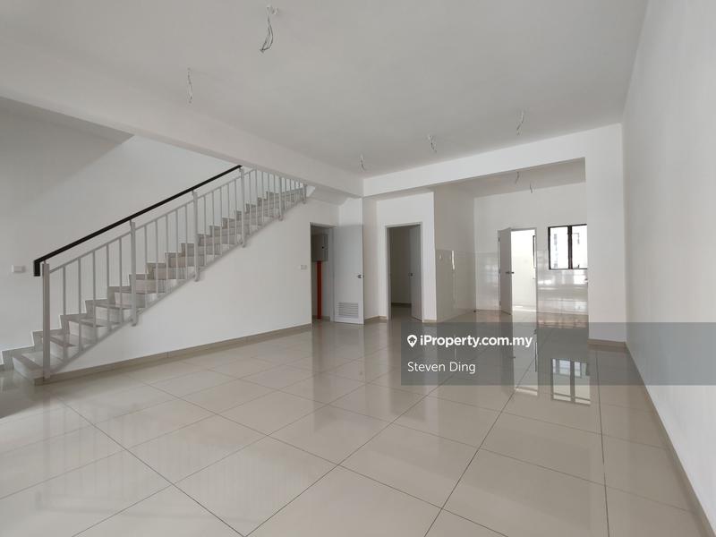 Rumah Teres 2-Tingkat untuk Dijual di Setia Utama, Setia Alam oleh Steven Ding - iProperty.com.my