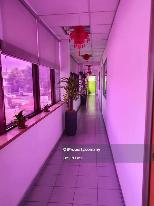 Kilang Terpisah untuk Dijual di Serdang, Seri Kembangan oleh David Oon - iProperty.com.my