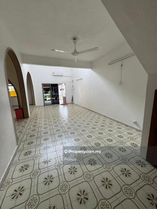 2-storey Terraced House for Sale in 9wdg1, Cheng by Francis - iProperty.com.my