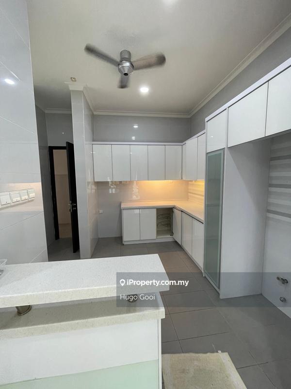 Rumah Berkembar untuk Dijual di Beverly Heights, Tijani Ukay, Twin Palms, Ampang oleh Hugo Gooi - iProperty.com.my