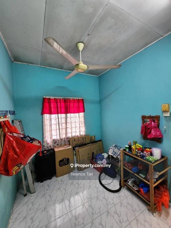 Rumah Teres 1-Tingkat untuk Dijual di Taman Sri Saujana, Kota Tinggi oleh Terence Tan - iProperty.com.my
