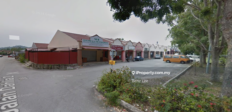 For Sale - (Single Storey) Jalan Dahlia Bandar Saujana Utama Sungai Buloh