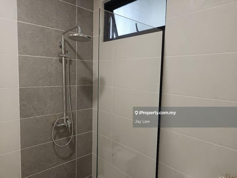 Rumah Bandar untuk Dijual di Batu Kawah New Township, Kuching oleh Jay Law - iProperty.com.my