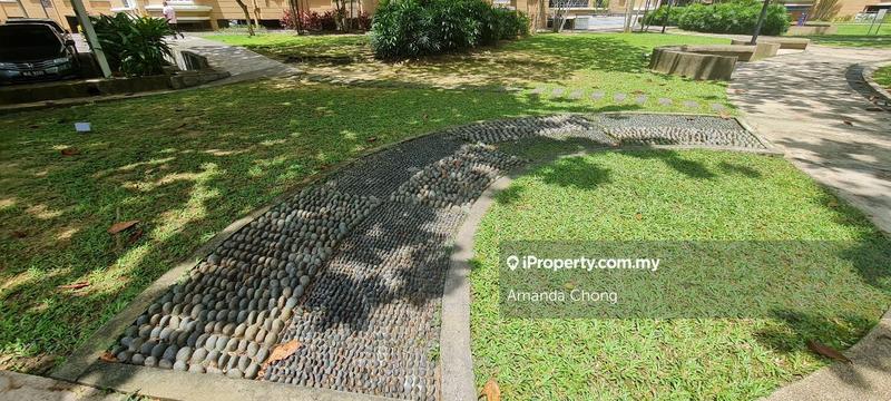 Condominium for Sale in Bungaraya Condominium by Amanda Chong - iProperty.com.my