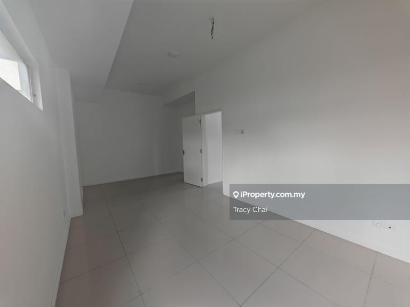 Rumah Berangkai 4 Tingkat untuk Dijual di Canary Residensi, Cheras oleh Tracy Chai - iProperty.com.my