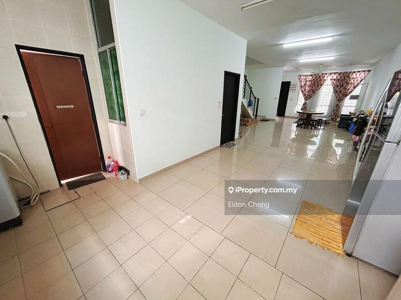 Rumah Berangkai 3 Tingkat untuk Dijual di Bangi Avenue, Bangi oleh Eldon Chong - iProperty.com.my