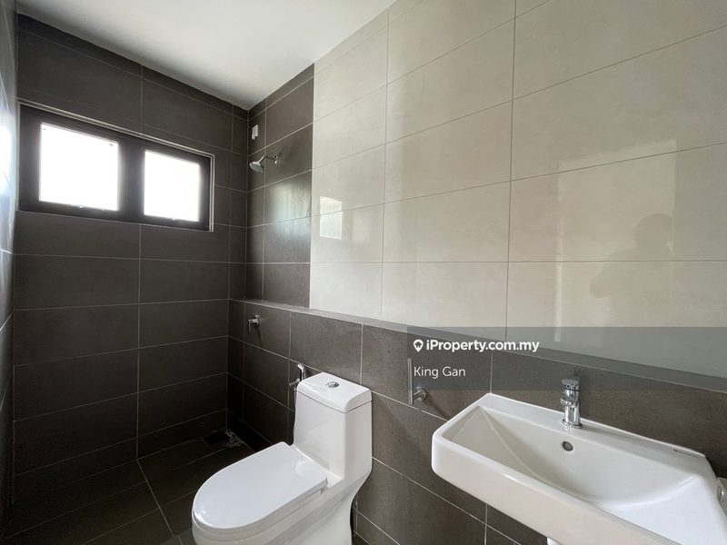 Rumah Berangkai 2 Tingkat untuk Dijual di Bandar Kinrara Seksyen 1, Bandar Kinrara oleh King Gan - iProperty.com.my